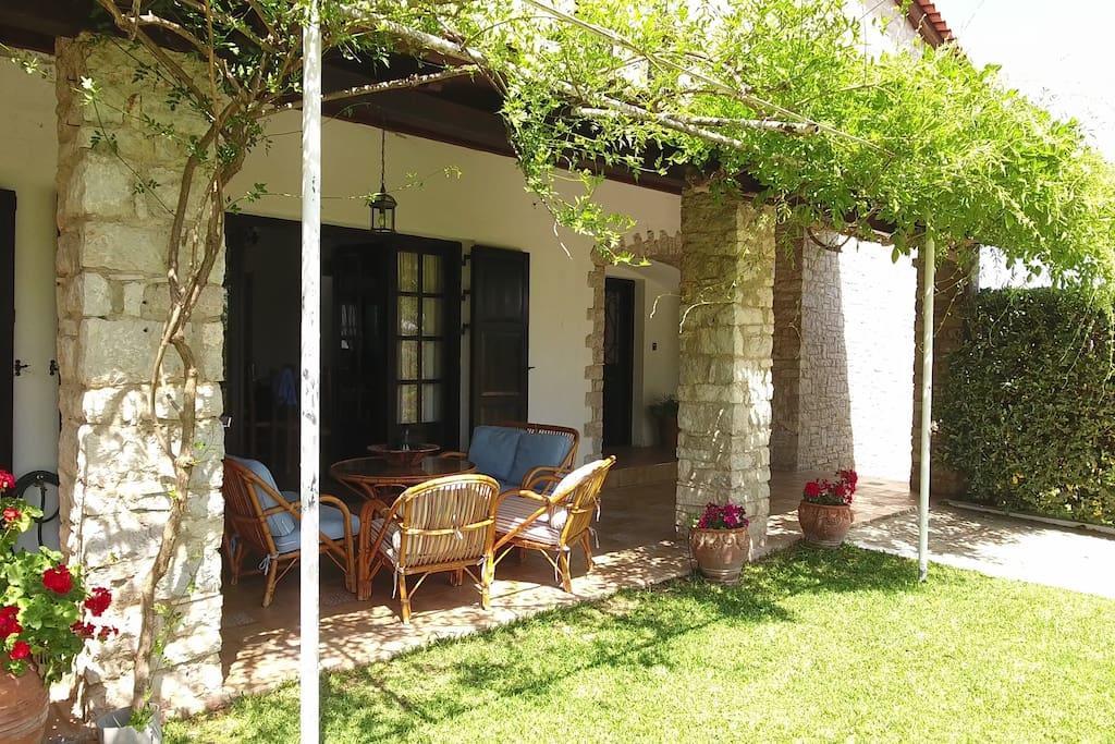 Orange Grove Villa Nea Tirins Exterior photo
