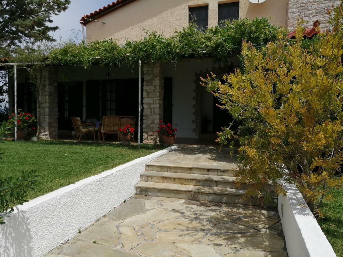 Orange Grove Villa Nea Tirins Exterior photo